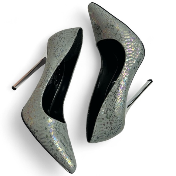 Privileged Champagne Iridescent Faux Snakeskin Stiletto Pumps – Size 8 - Picture 5 of 12